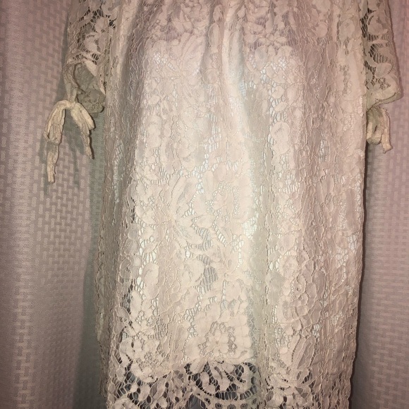 Lace Top - Picture 4 of 8